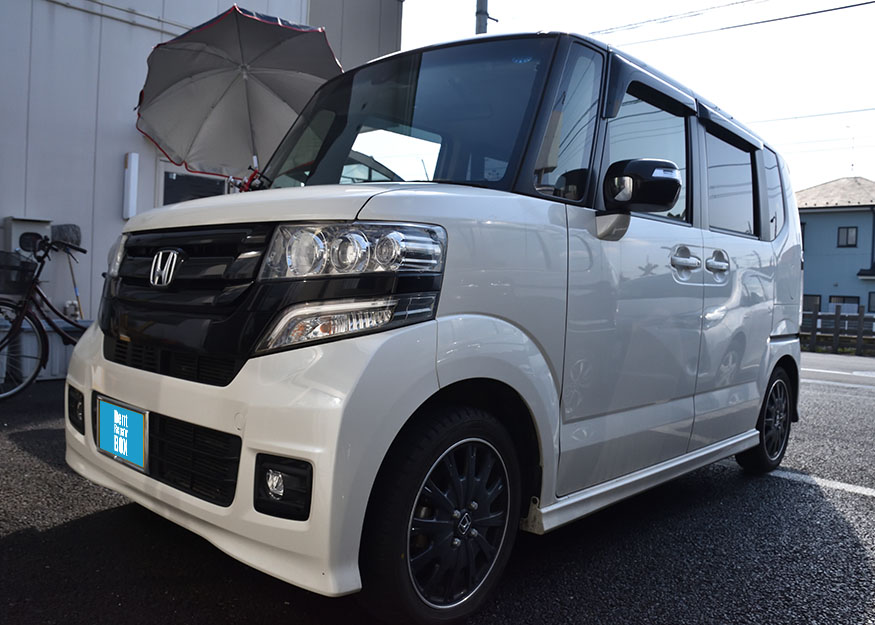 N-BOXのガラスリペア